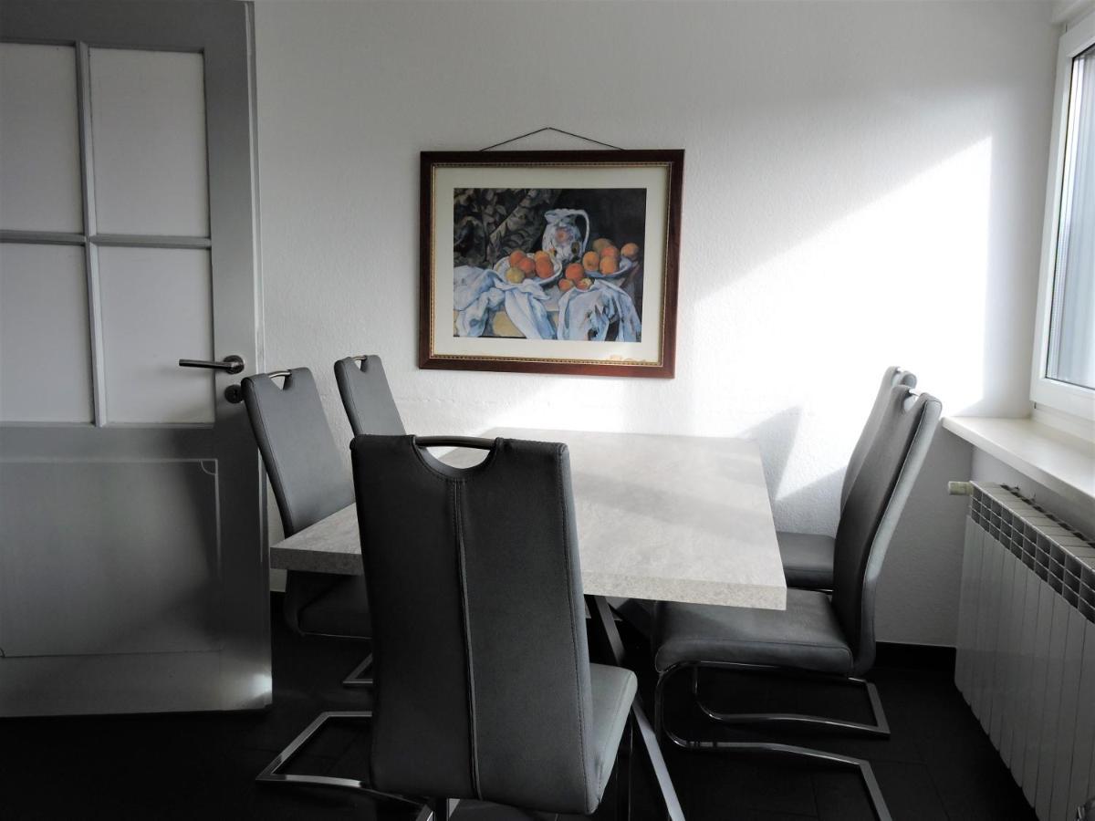 Ferienwohnungen Fabry Saarbrücken Esterno foto